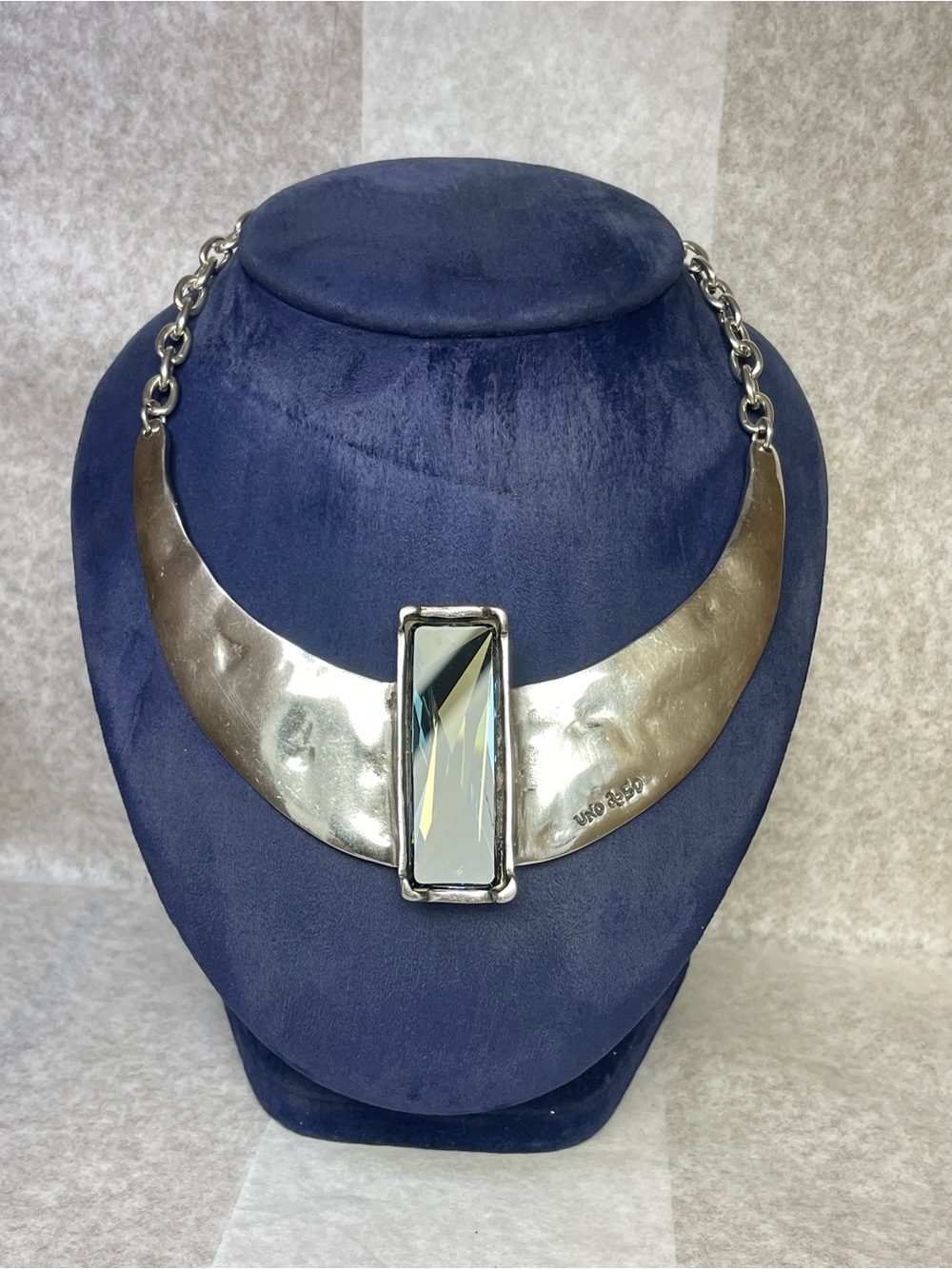 UNOde50 Osiris Retired Silver Plated Crystal Statement Collar Necklace